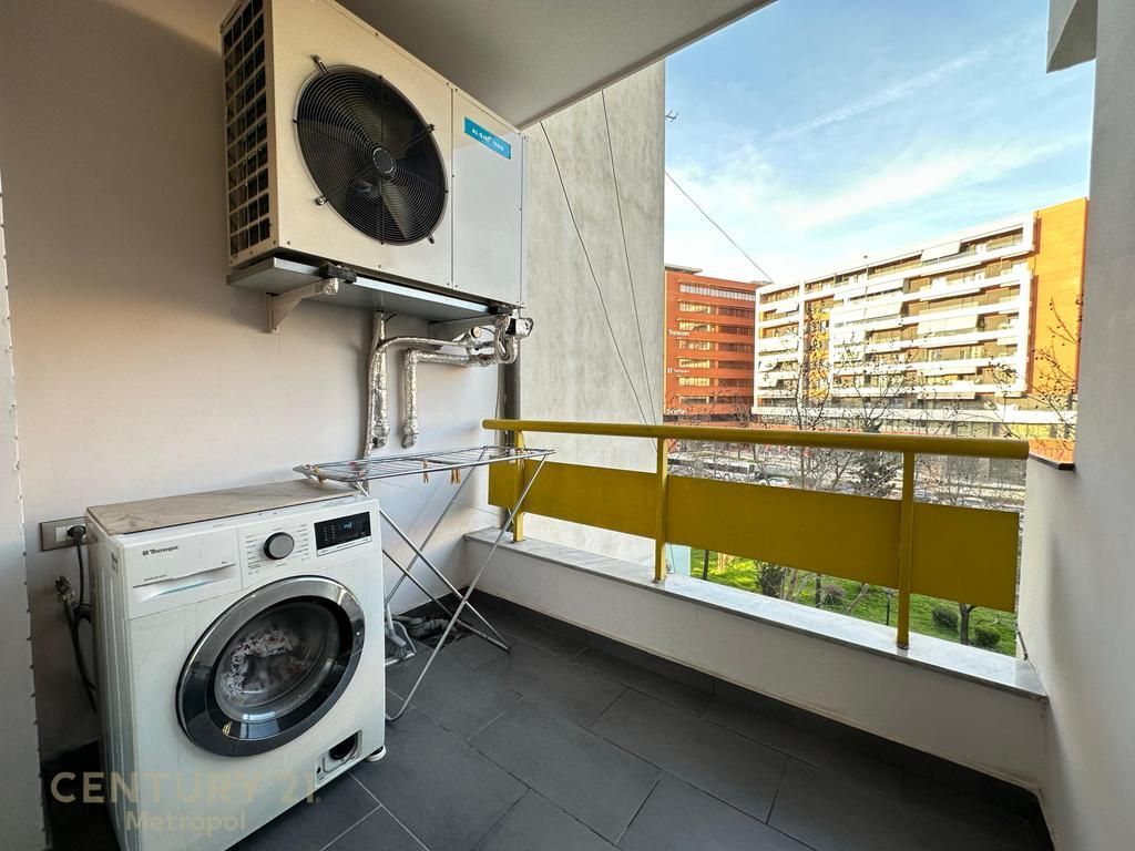 JEPET ME QERA APARTAMENT 2+1+2 TE PALLATI ME SHIGJETA