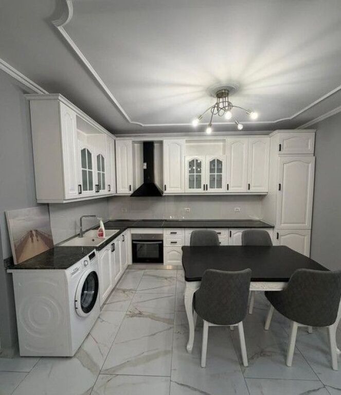 APARTMENT 2+1+2 FOR RENT WILLSON SQUARE, NEAR POST OFFICE NO. 8!!