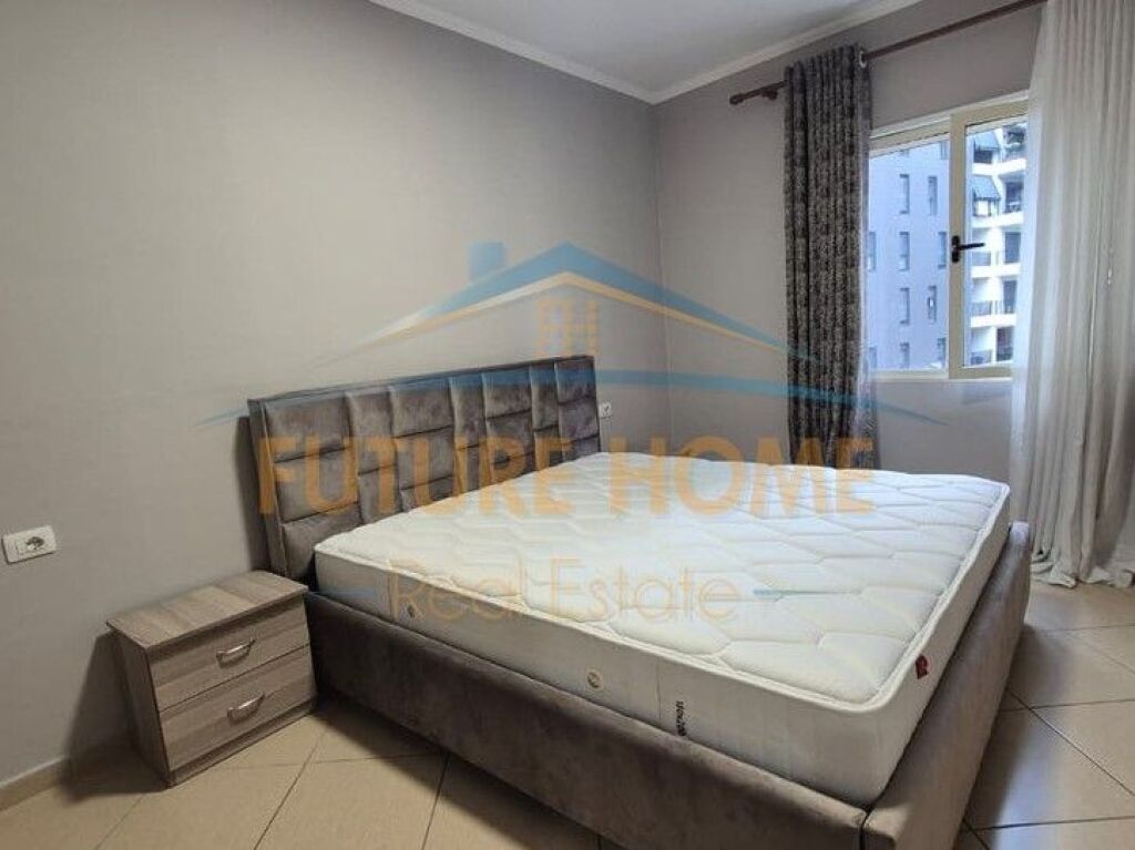 Shitet, Apartament 2+1+2, Don Bosko, Tiranë.