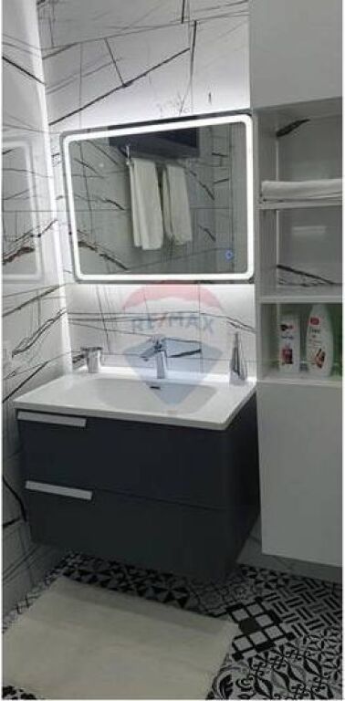 Appartamento in affitto 1+1 primo piano villa!
