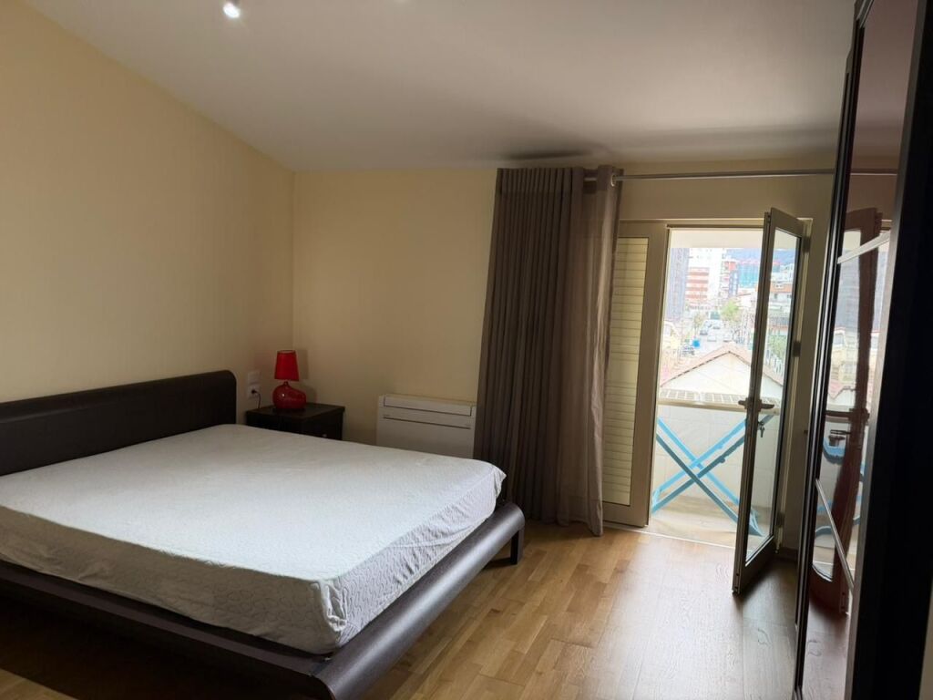 2+1,kat 3 vile private,te inxhinieri e ndertimit,600 mije leke