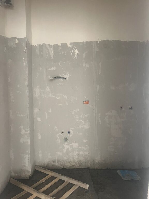 Shitet apartament 1+1 me ballkon