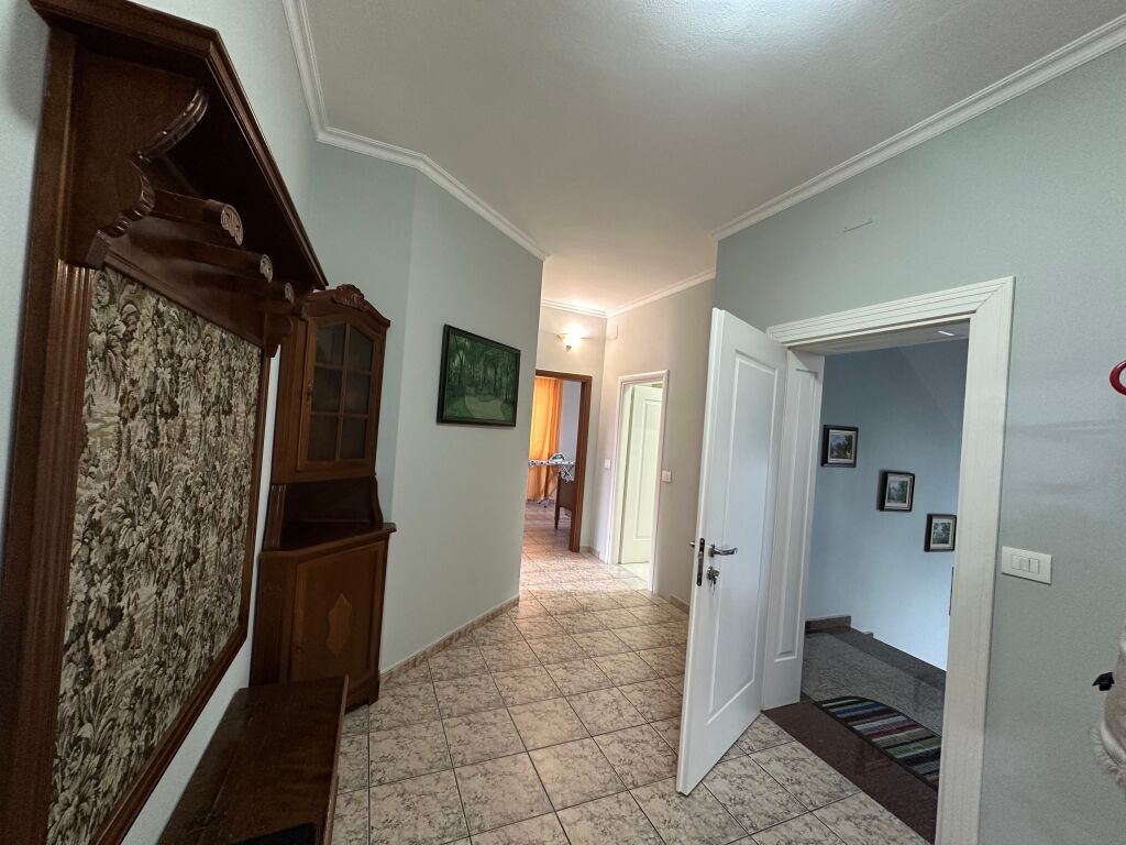 Villa Privata in Affitto Ali Dem