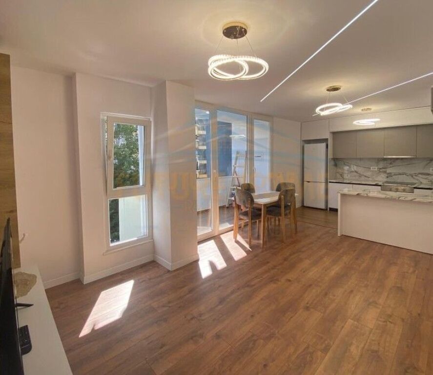 Rent, Apartment 2+1, 21 Dhjetori