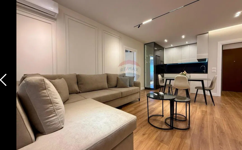 Appartamento in affitto 2+1+2 in Via Hoxha Tahsim