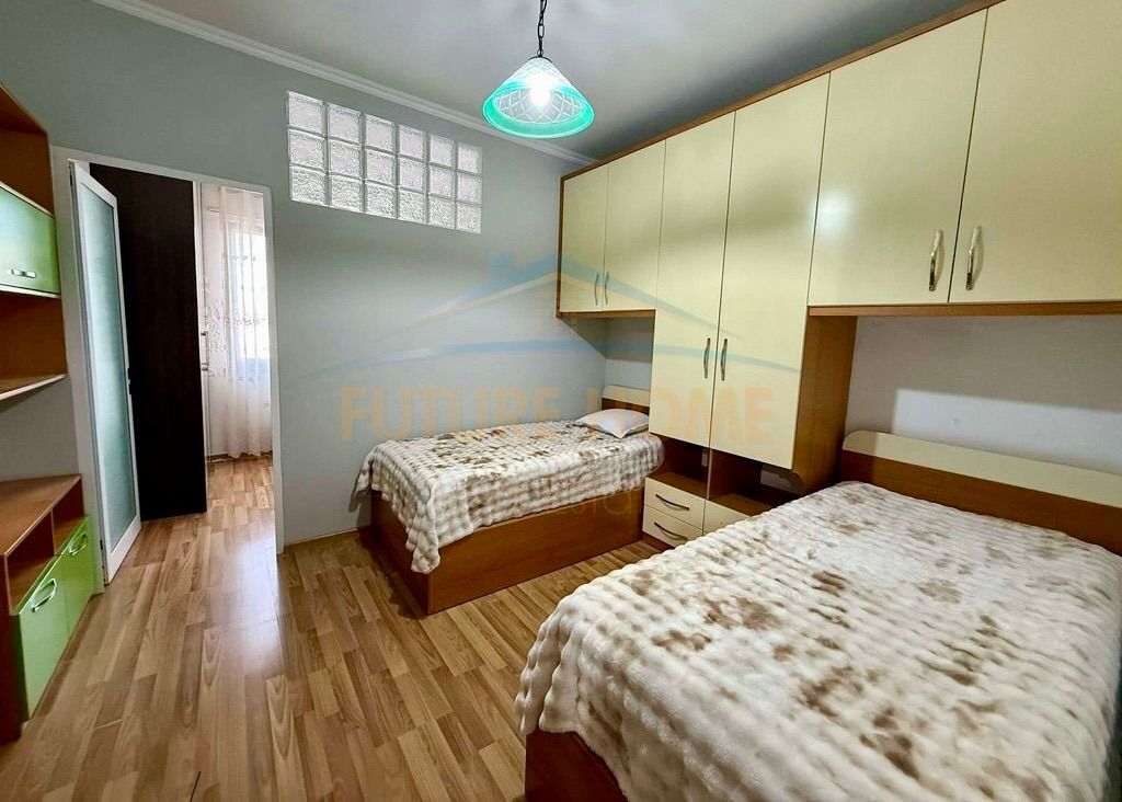 🏠 Spacious 2+1 for Rent at Unaza e Re! 📍