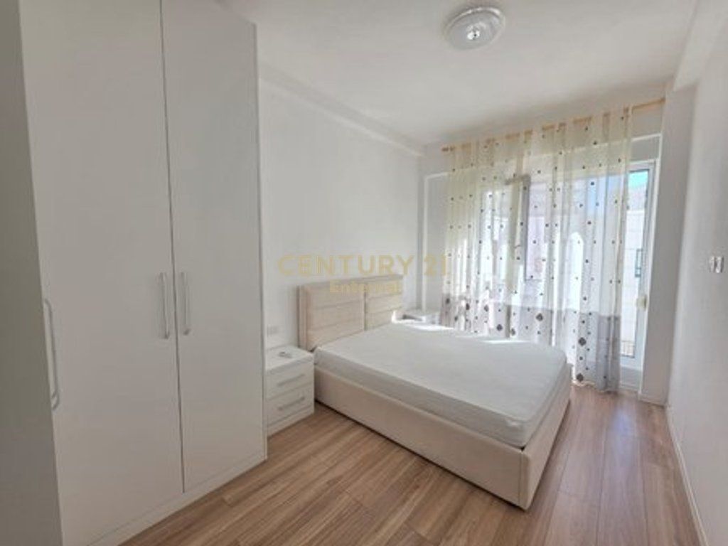 FOR RENT 2+1 APARTMENT AT 21 DHJETORI