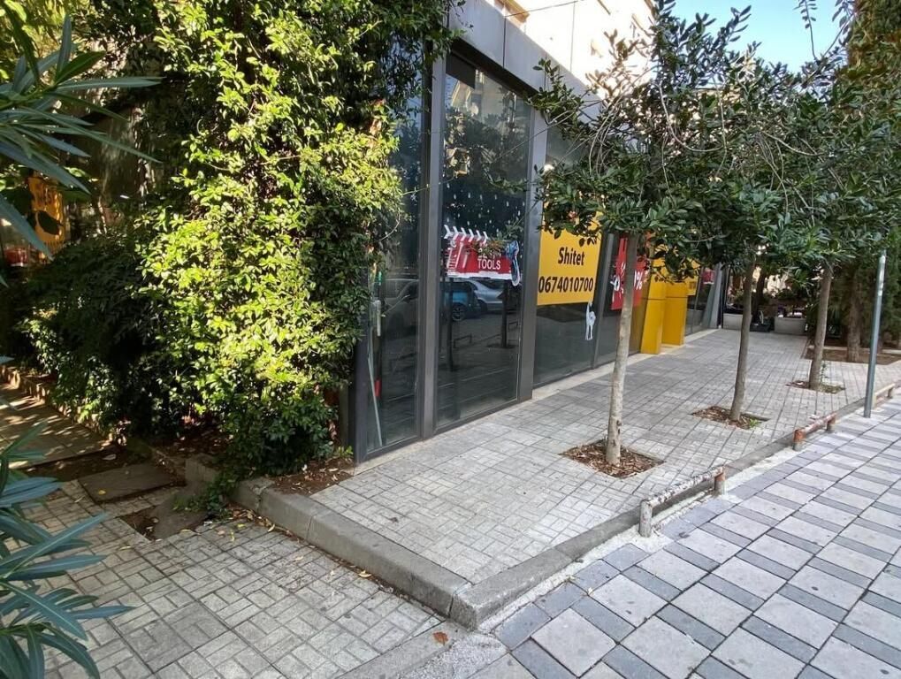 Negozio piano terra 0 OCCASIONE Zogu Zi📍Istituto di Sicurezza Sociale