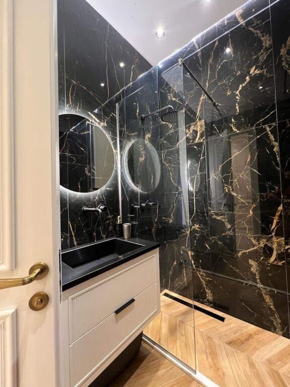 Super Appartamento in vendita diviso in 2 monolocali 290.000 euro Radhime Vlore