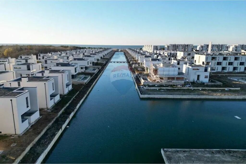 Vilë - Për Shitje - Hamallaj, Durrës(ID: 530581010-22)