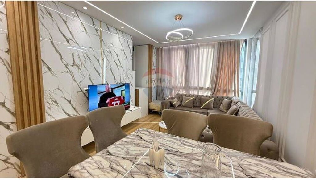 Luxury 2+1 Apartment for rent at Construction Engineer