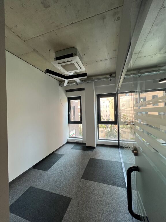 Office for Sale on Kosovarëve Street