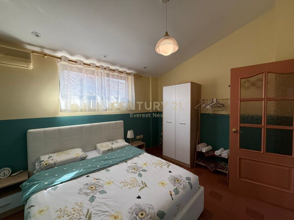 Apartment 2+1 for sale in the Blloku area, near Juvenilja.