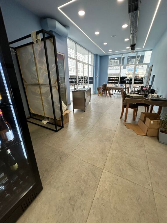 Business premises for rent