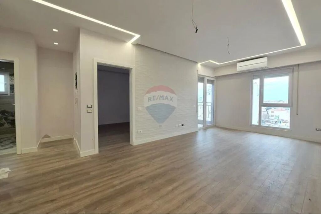 Apartment - For Sale - Qemal Stafa Street, Tirana