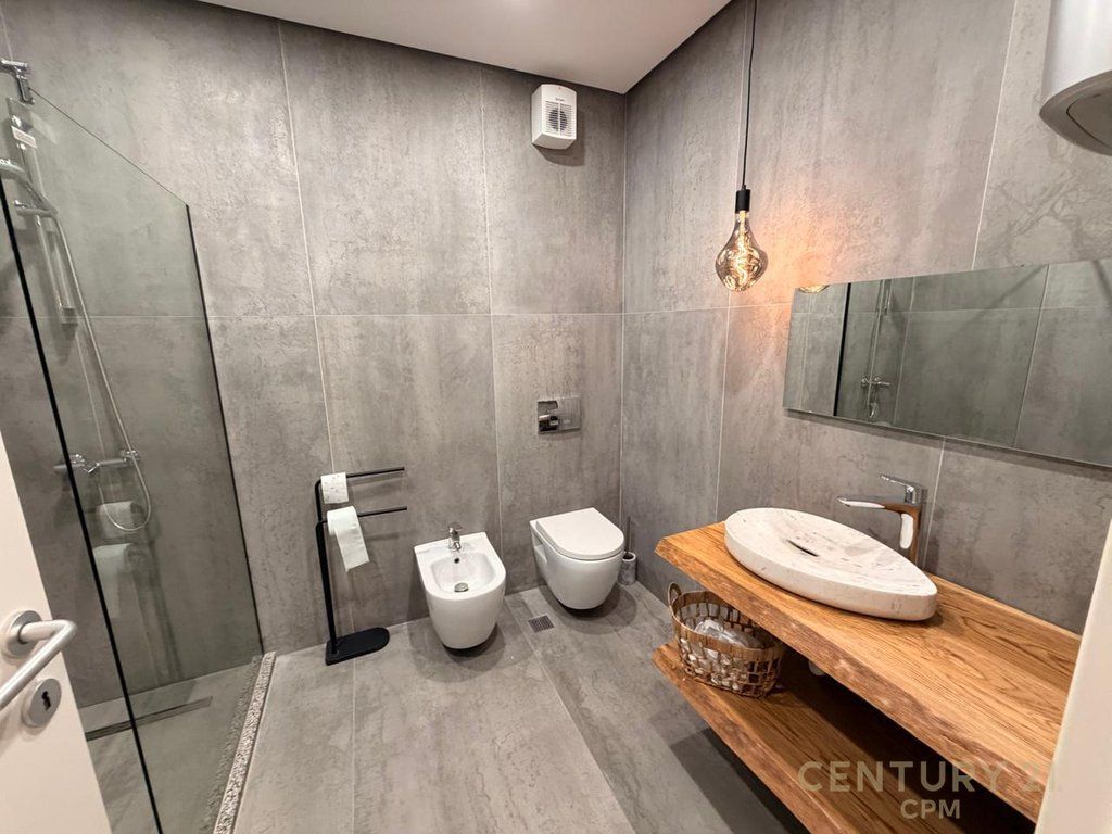Apartment 2+1+2+Parking Space for rent at Dinamo Stadium