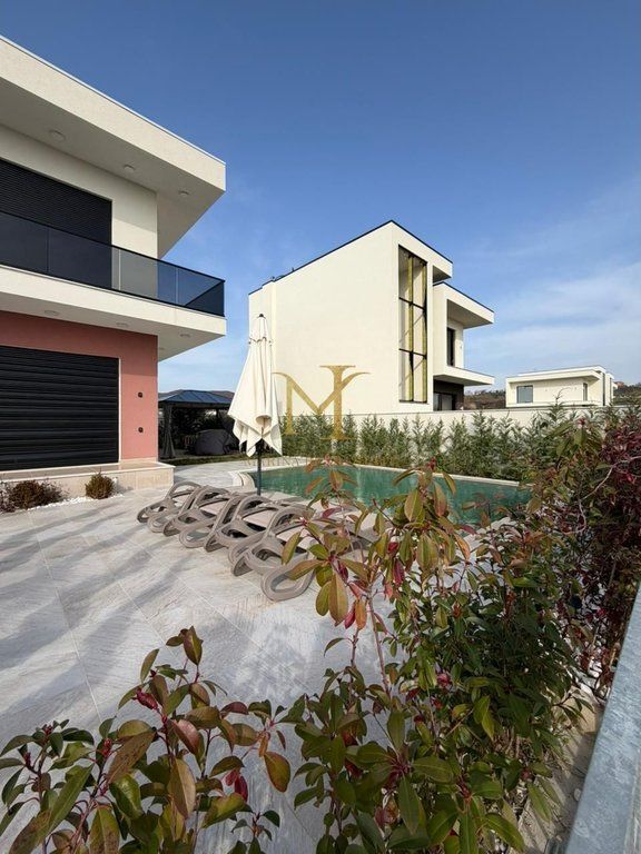 INDIVIDUAL VILLA FOR SALE IN THE LALZI BAY