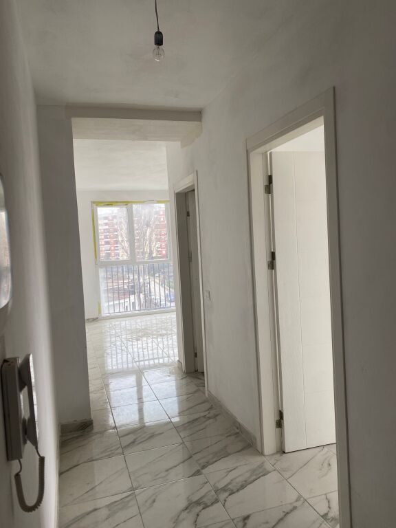Apartment 2+1 for sale Yzberisht !