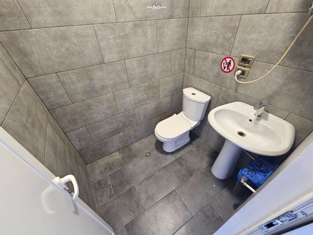 Office/Shop For Rent near 21 Dhjetorit ( ID BZ2818) Tirana