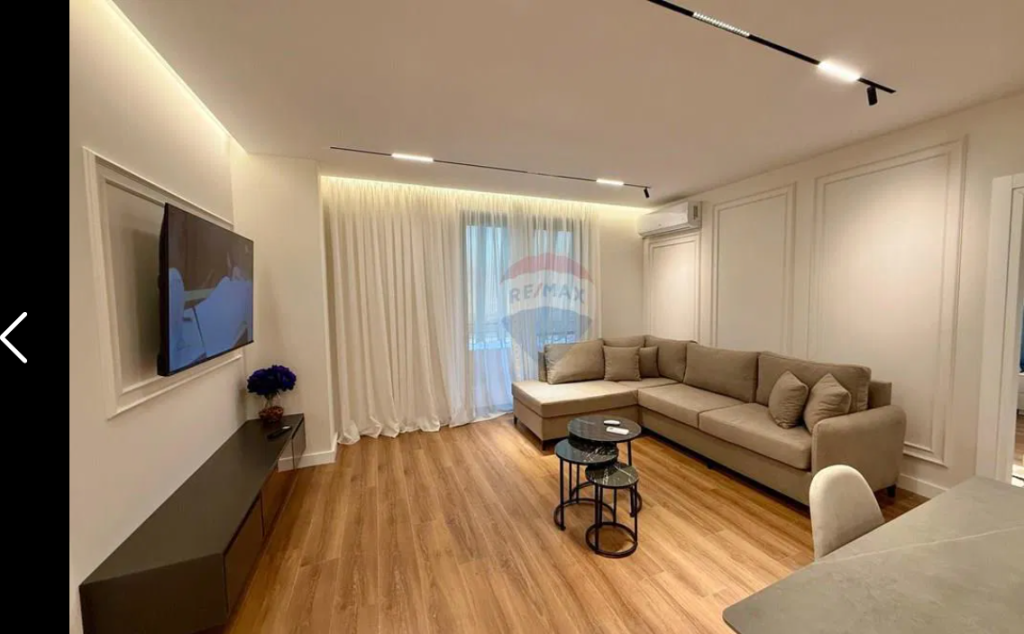 Appartamento in affitto 2+1+2 in Via Hoxha Tahsim