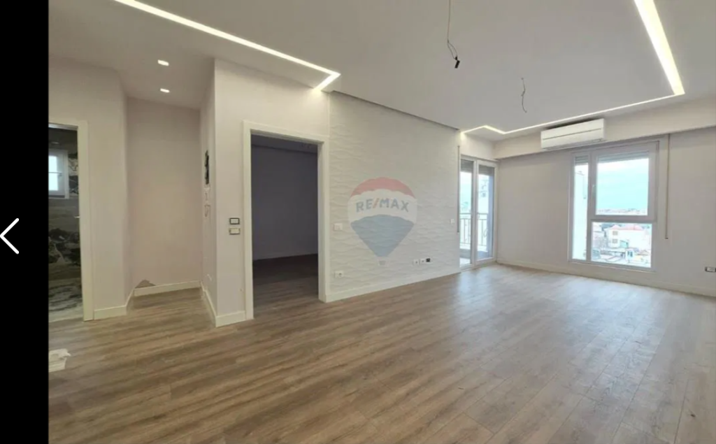 Apartment for sale 2+1+2 at Qemal Stafa Street