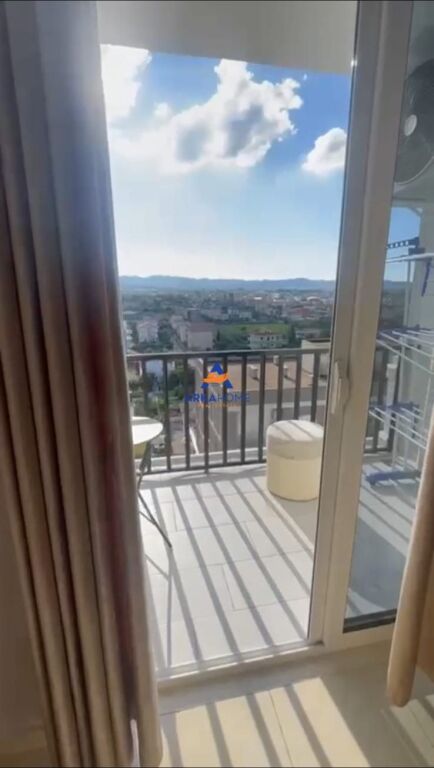 JEPET APARTAMENT ME QERA 2+1+BALLKON " KAMEZ " 50000 LEKE