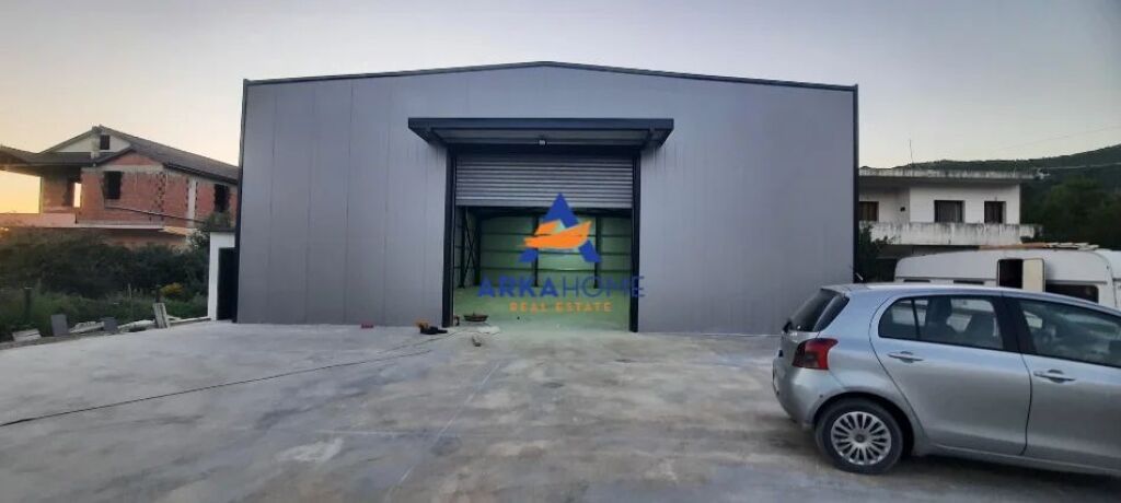 WAREHOUSE FOR RENT / WAREHOUSE " RRUGA E ARBRIT, TIRANA " 2000 EURO