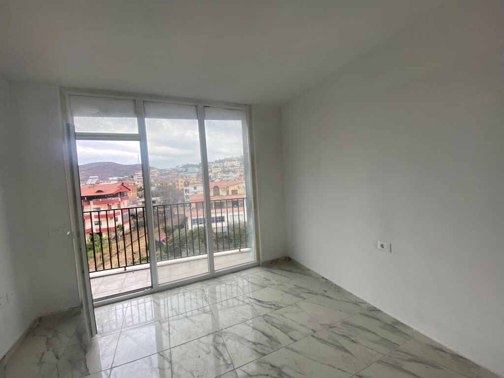 Apartment 2+1 for sale Yzberisht !