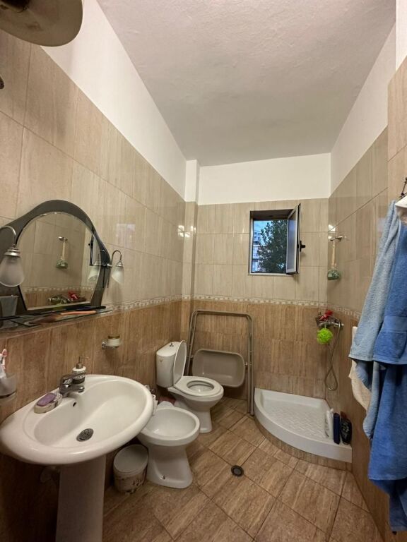 Affittasi appartamento 2+1 Myslym Shyri 620 Euro