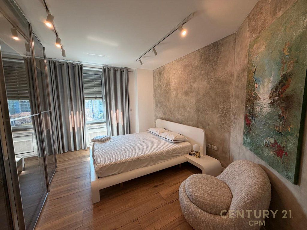 Apartment 2+1+2+Parking Space for rent at Dinamo Stadium