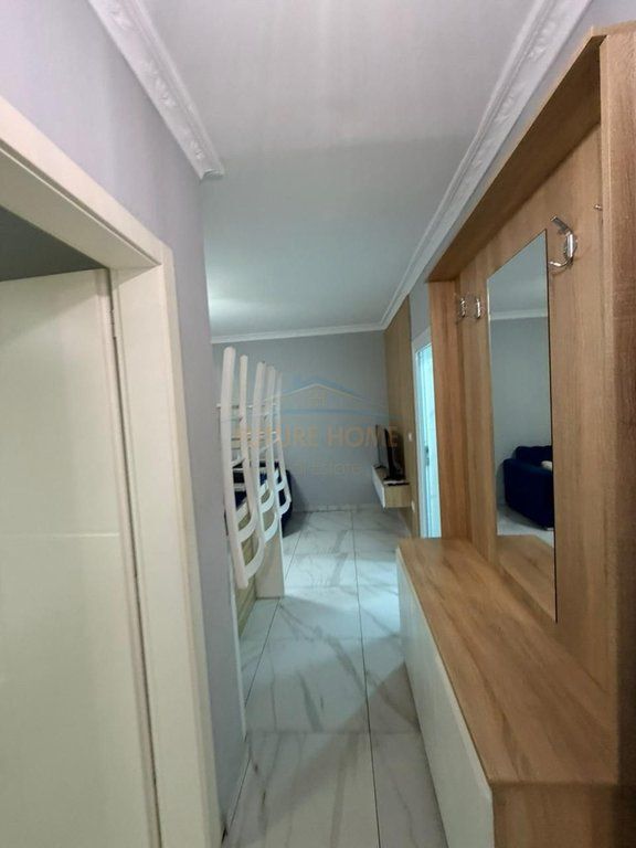 In vendita, Appartamento 2+1+2, Via Barrikadave, Tirana