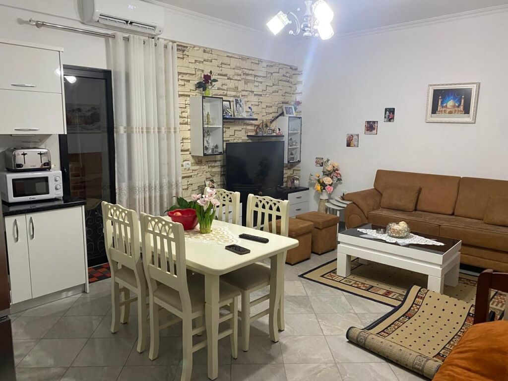 Apartament 1+1 per shitje tek Fresku