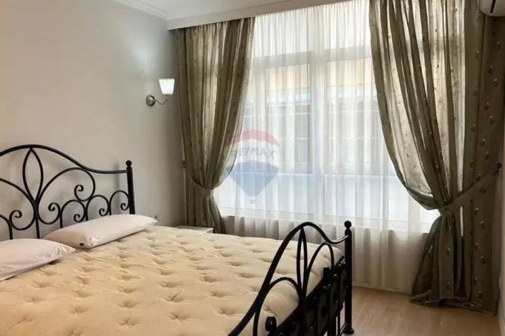 Apartment 3+1+2 parking spaces for rent, near Eleonore!