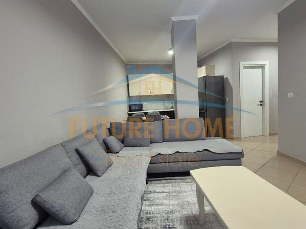 Shitet, Apartament 2+1+2, Don Bosko, Tiranë.
