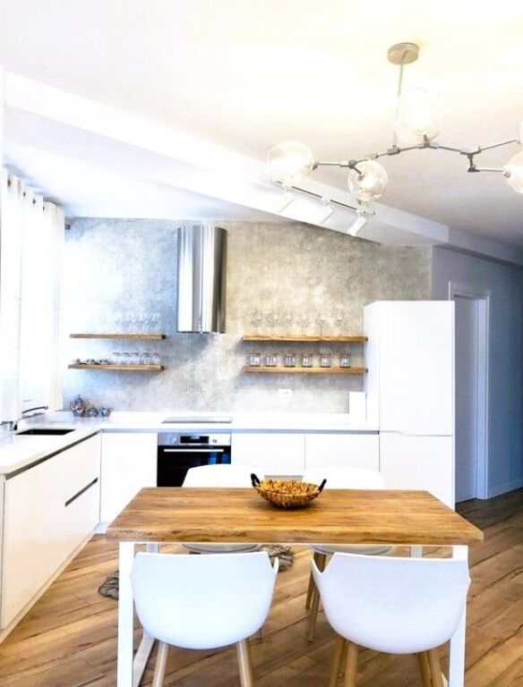 LUXURY APARTMENT FOR RENT 2+1+2+STORAGE+PARKING SPOT NEAR DINAMO STADIUM