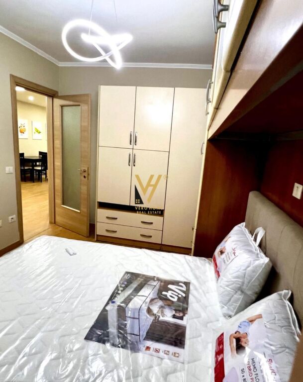 APARTMENT 1+1+BLK FOR RENT NEAR NEW MATERNITY, BRRYLI 55,000 LEKE
