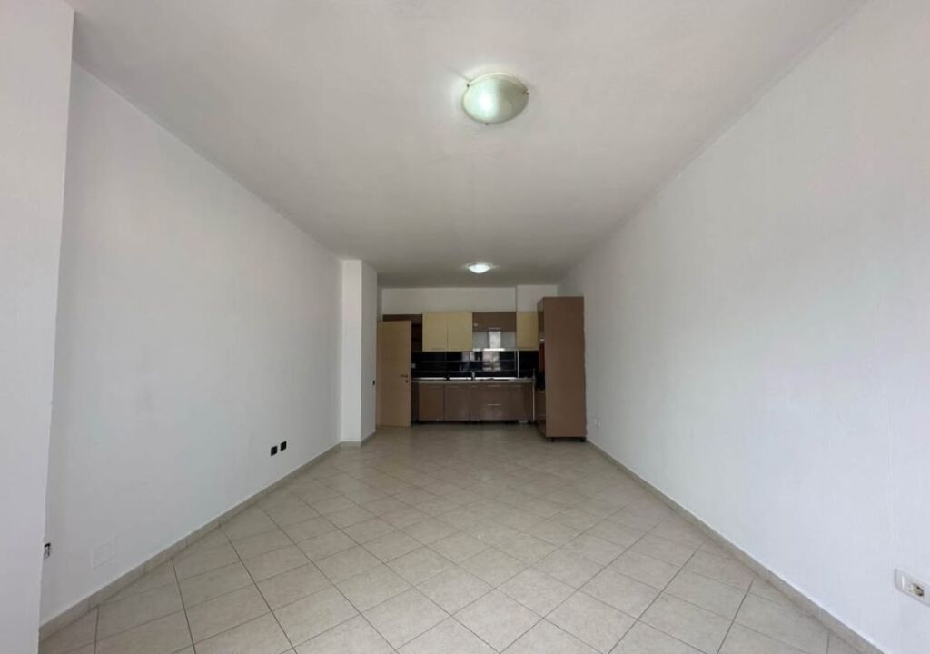 For sale 1+1+balcony - Yzberisht