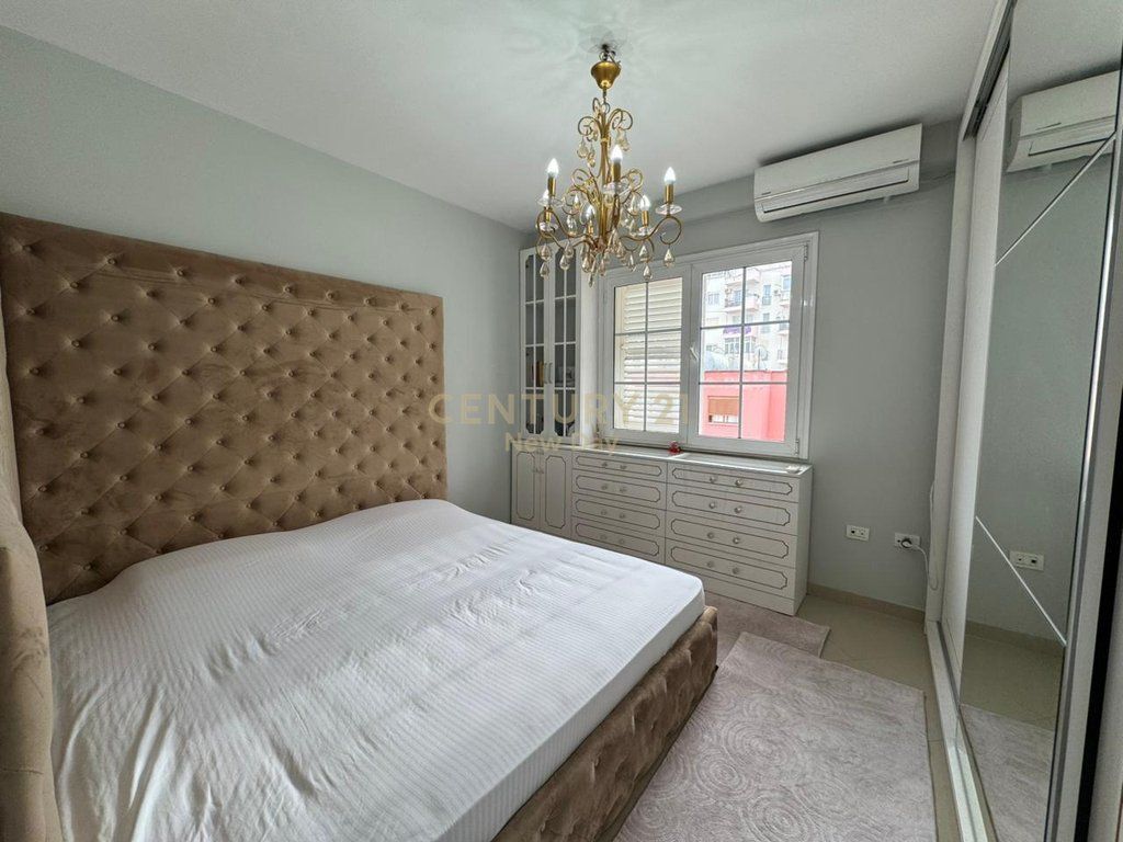 Appartamento 2+1+2 In Vendita presso l'ex Distretto di Polizia, Durrës - 145.000€ | 86 m²