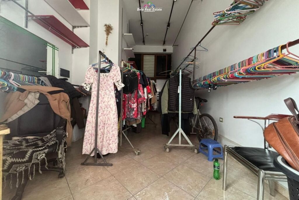 Shop For Rent Near Square 21 (ID BD21819) Tirana