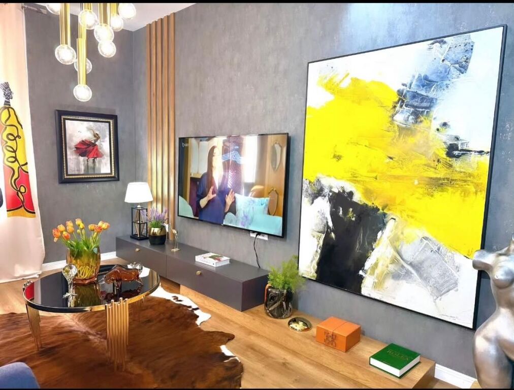 JEPET ME QERA APARTAMENT 1+1 – MOZAIKU I TIRANËS, ZONA 21 DHJETORI