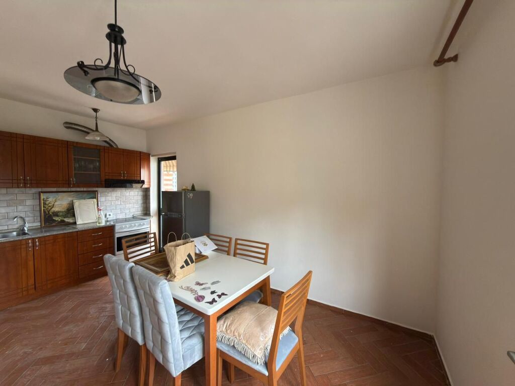FOR SALE 2+1 ON ELBASAN STREET 150,000 EURO !!