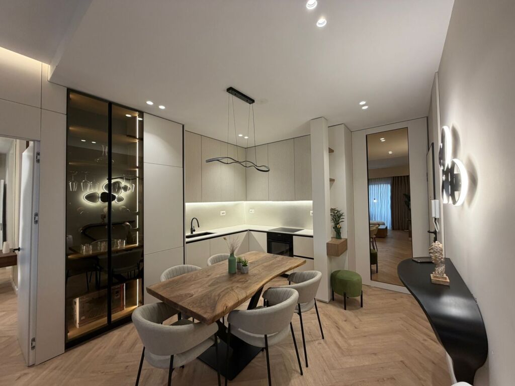 Apartment 2+1+2 at Tirana Garden Building