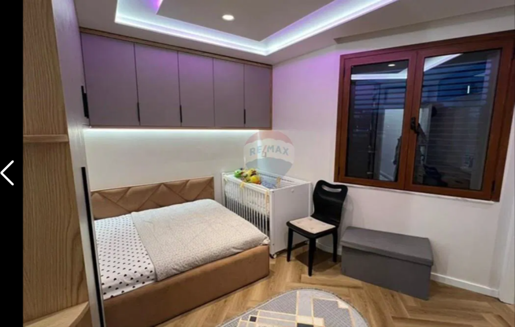 Apartament per shitje 3+1+2 tek Ish Fusha e Aviacionit