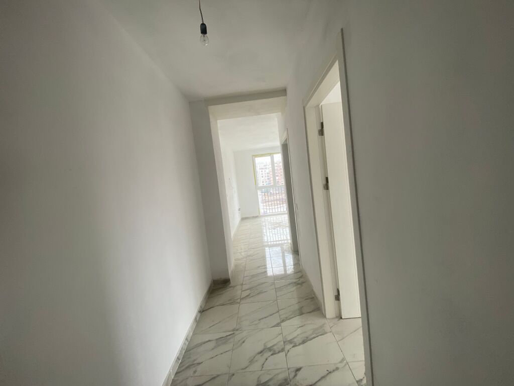 Apartment 2+1 for sale Yzberisht !