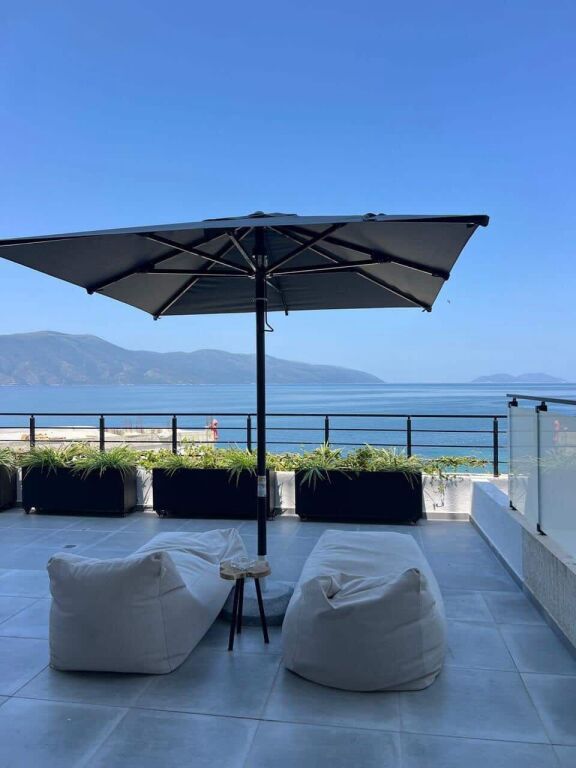 Super Appartamento in vendita diviso in 2 monolocali 290.000 euro Radhime Vlore