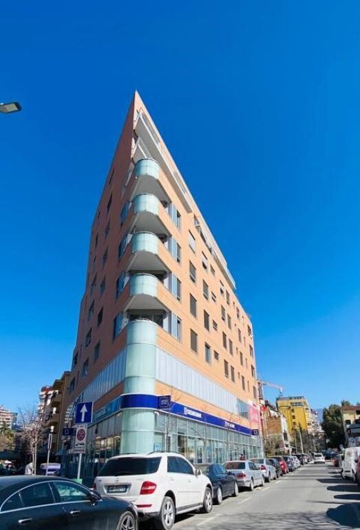 LUXURY APARTMENT FOR RENT 2+1+2+STORAGE+PARKING SPOT NEAR DINAMO STADIUM