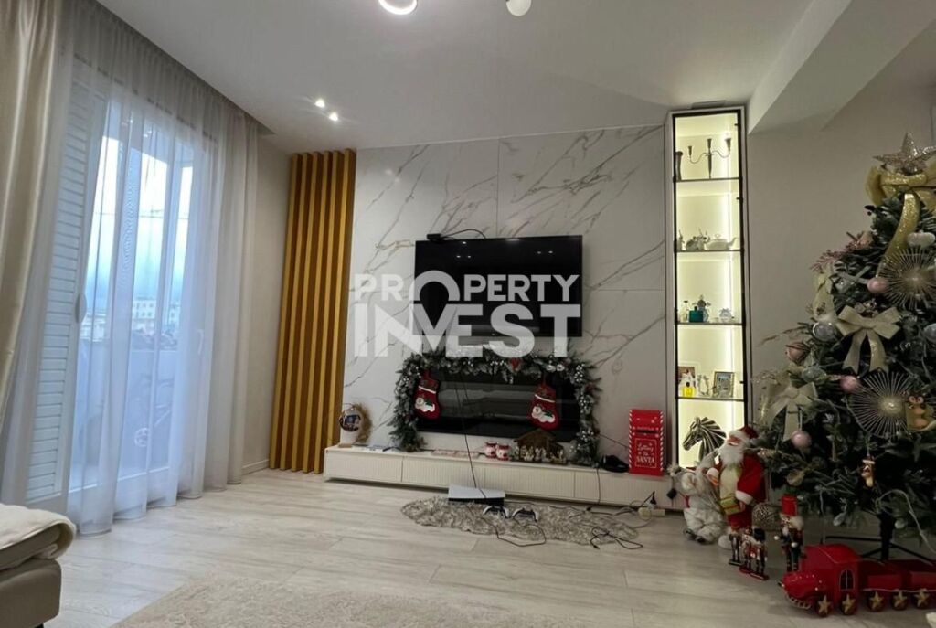 Apartment 2+1+2 for sale near Dinamo Stadium