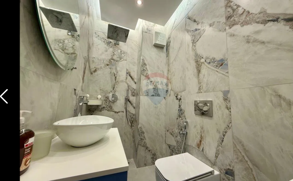 Appartamento in affitto 2+1+2 in Via Hoxha Tahsim