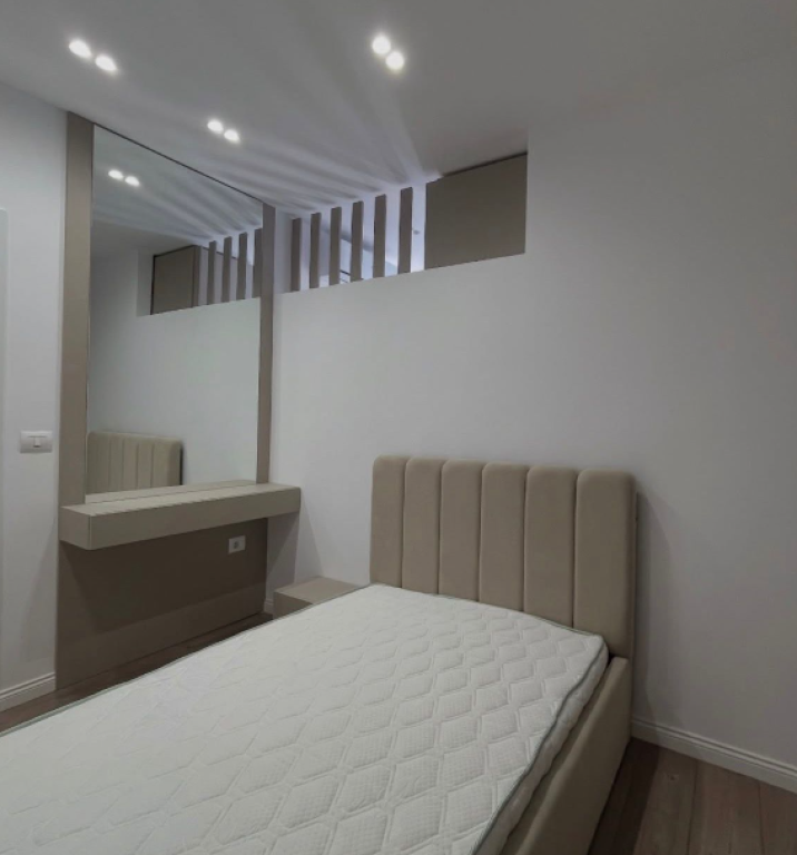 🏡 Apartment 2+1 for Rent – Zogu i Zi    