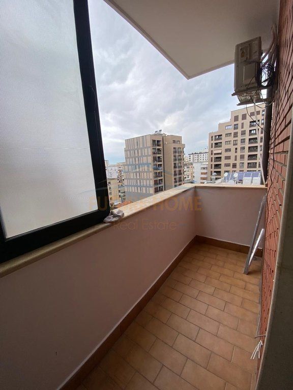 Rent Apartment 1+1, Gallery, Barricades Street